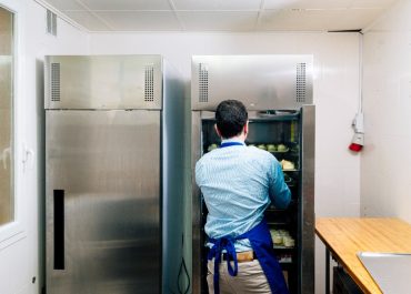 Commercial Refrigeration and Freezers Buying Tips